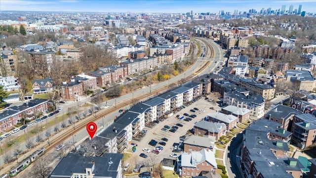 1742 Commonwealth Ave 2, Boston, MA 02135
