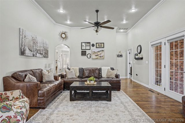 2168 S 433 Road, Pryor, OK 74361