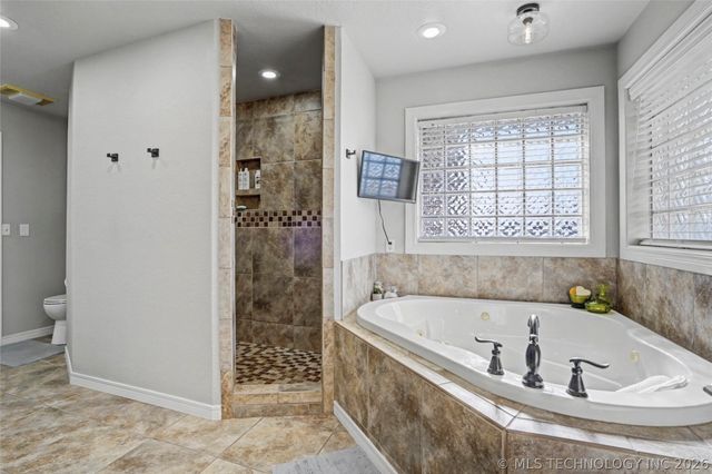 2168 S 433 Road, Pryor, OK 74361