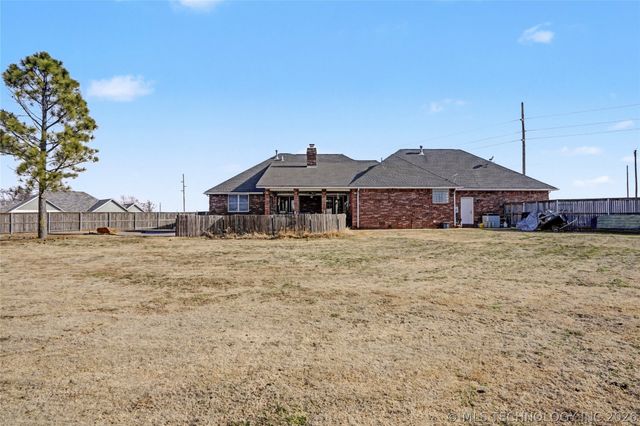 2168 S 433 Road, Pryor, OK 74361