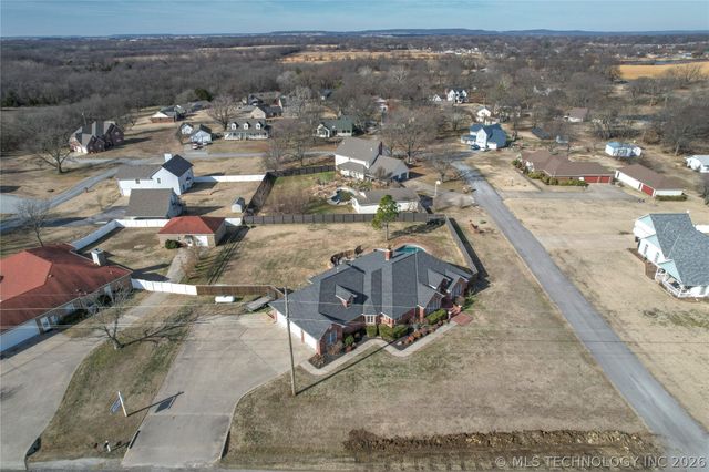 2168 S 433 Road, Pryor, OK 74361