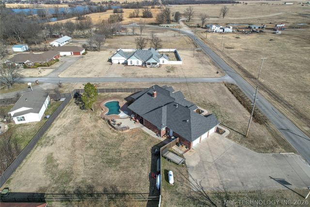 2168 S 433 Road, Pryor, OK 74361
