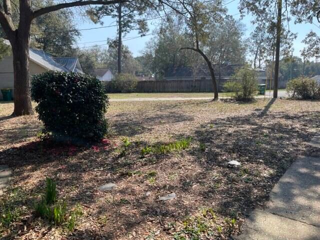 110 Oakmont Drive, Crestview, FL 32539