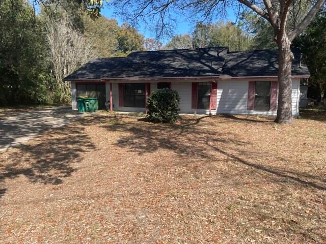 110 Oakmont Drive, Crestview, FL 32539