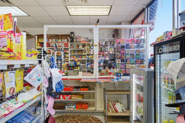 242 N Main Street, Concord, NH 03301