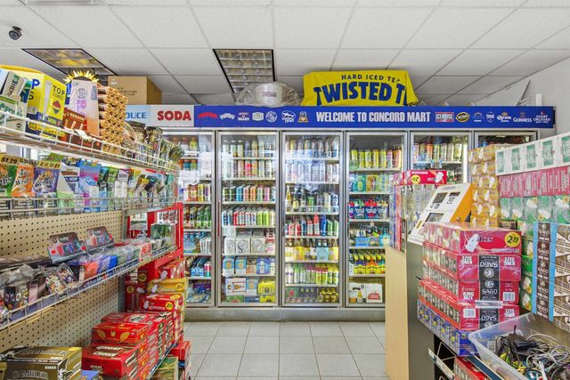 242 N Main Street, Concord, NH 03301