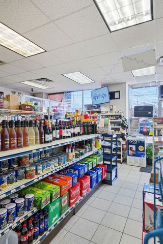 242 N Main Street, Concord, NH 03301