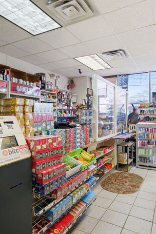 242 N Main Street, Concord, NH 03301