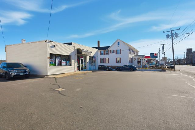 242 N Main Street, Concord, NH 03301