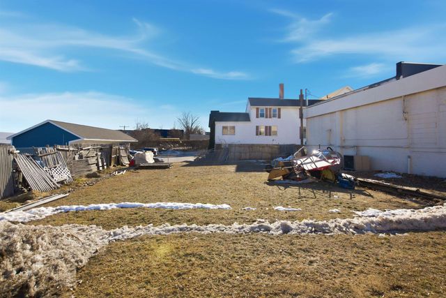 242 N Main Street, Concord, NH 03301