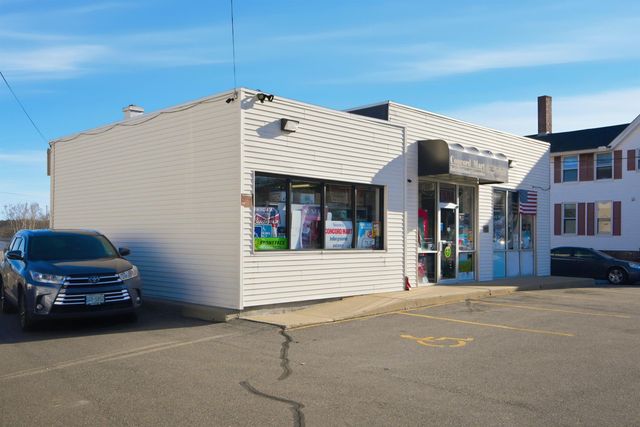 242 N Main Street, Concord, NH 03301