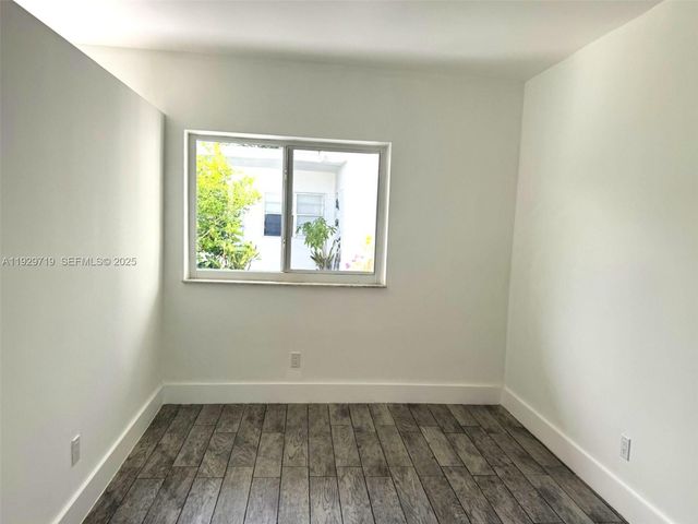 3071 SW 27th Ln 3, Miami, FL 33133