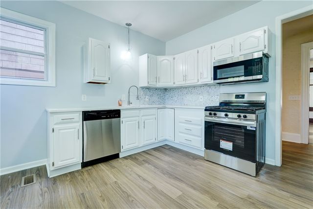 223 Selye Terrace, Rochester, NY 14613