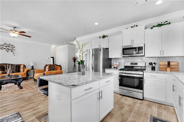 1003 Stonecreek Way, Monroe, GA 30655