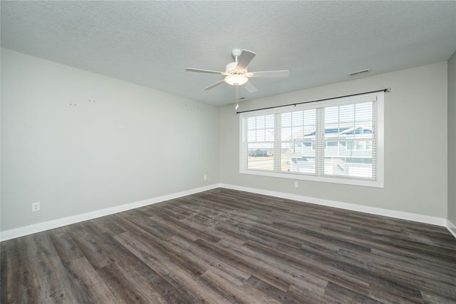 1405 NE Mocking Bird Lane, Grimes, IA 50111