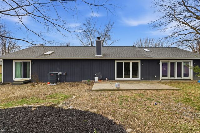 19595 Cross Trail N, Strongsville, OH 44136