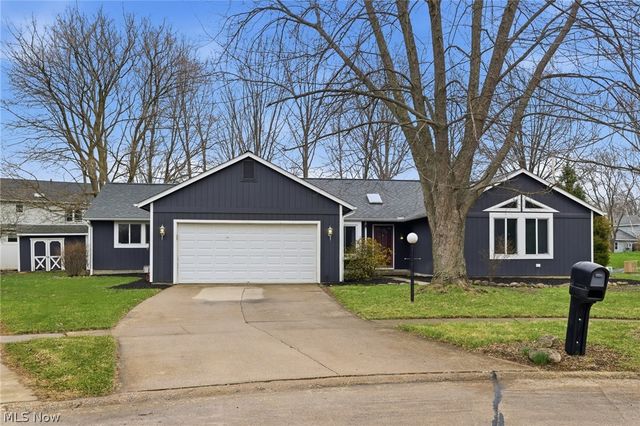 19595 Cross Trail N, Strongsville, OH 44136