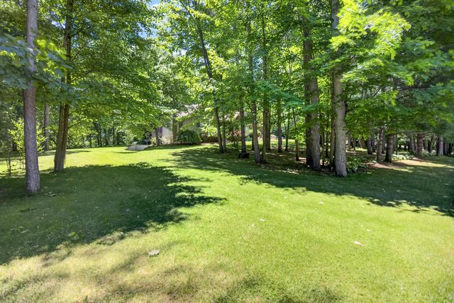 16 Christian Road, Emmett Twp, MI 49014