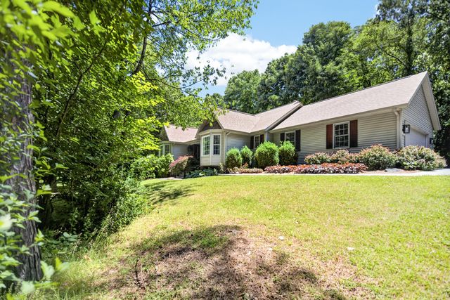 16 Christian Road, Emmett Twp, MI 49014