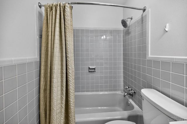 210 Leland Court, Middletown, OH 45042