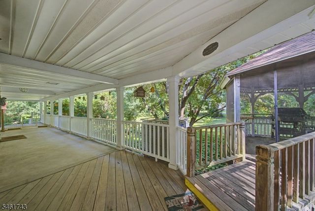 15 Valley Rd, Rockaway Twp., NJ 07866
