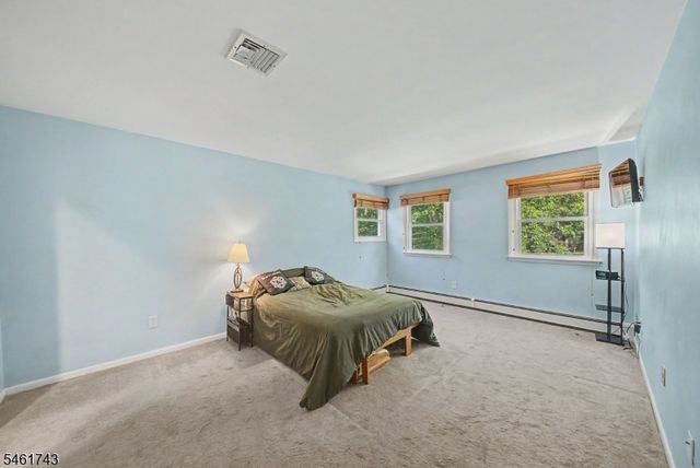 15 Valley Rd, Rockaway Twp., NJ 07866