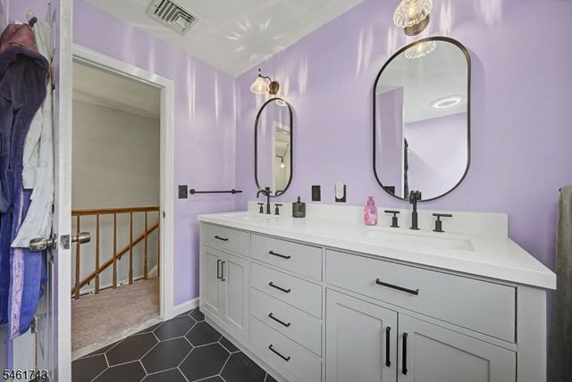 15 Valley Rd, Rockaway Twp., NJ 07866