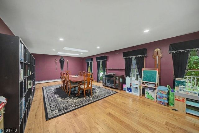 15 Valley Rd, Rockaway Twp., NJ 07866