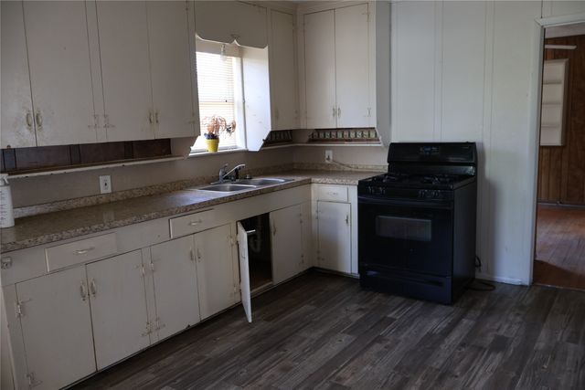 2816 Rosebud Lane, Richland Hills, TX 76118