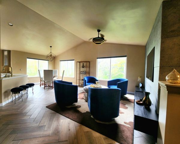 1043 Fairway Drive, Fox Lake, IL 60020