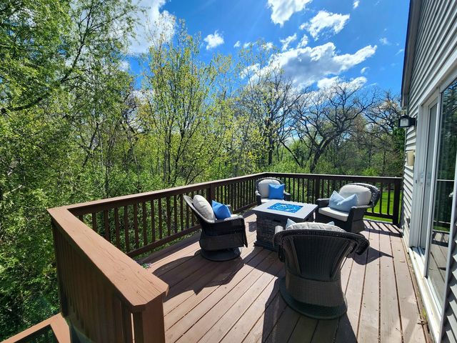 1043 Fairway Drive, Fox Lake, IL 60020