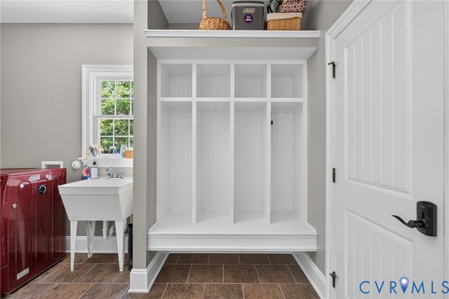 3401 Handley Rd, Midlothian, VA 23113