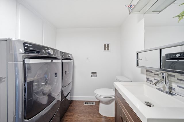 2156 S Fulton Place E, Tulsa, OK 74114