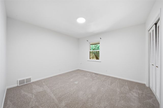 2156 S Fulton Place E, Tulsa, OK 74114