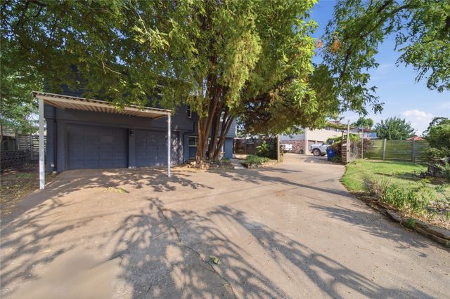 2156 S Fulton Place E, Tulsa, OK 74114