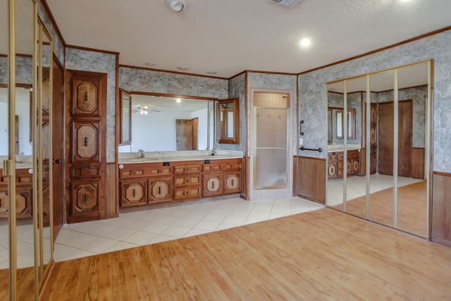 1360 Co Rd 13, Tahoka, TX 79373
