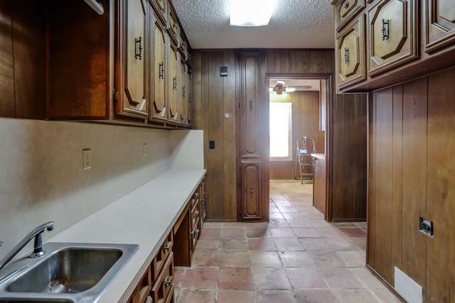 1360 Co Rd 13, Tahoka, TX 79373