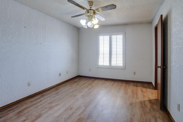 1360 Co Rd 13, Tahoka, TX 79373