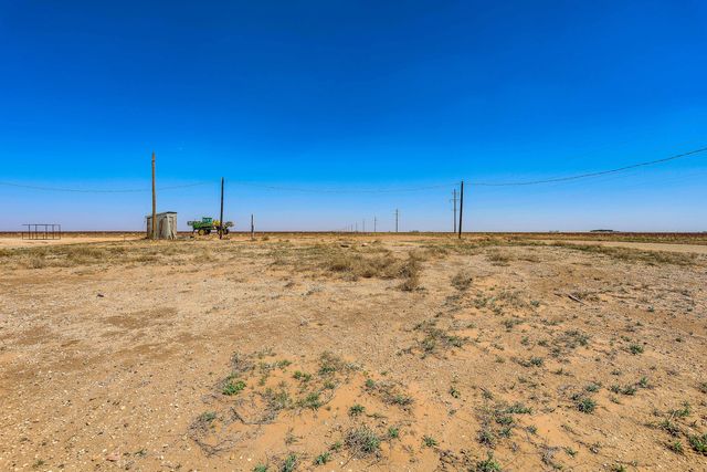 1360 Co Rd 13, Tahoka, TX 79373