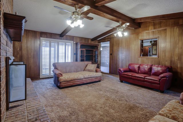 1360 Co Rd 13, Tahoka, TX 79373