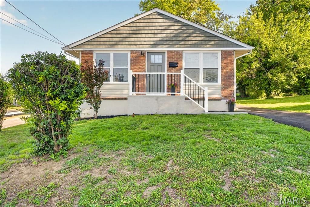 401 Meacham Street, Kirkwood, MO 63122