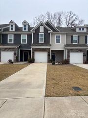 118 Quinn Road, Matthews, NC 28104