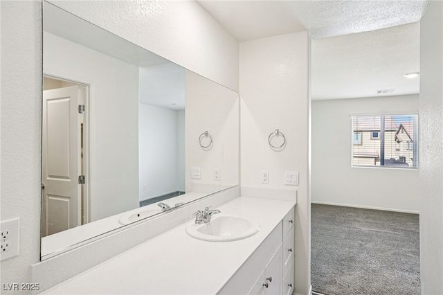 4655 Zodiac Sky Avenue 1, North Las Vegas, NV 89084