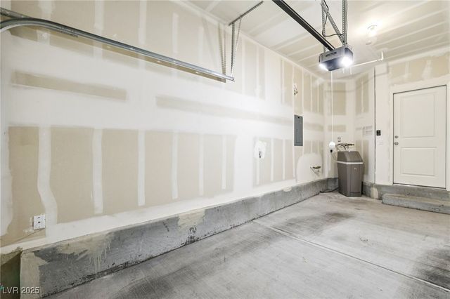 4655 Zodiac Sky Avenue 1, North Las Vegas, NV 89084