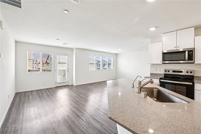 4655 Zodiac Sky Avenue 1, North Las Vegas, NV 89084