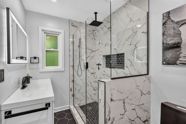 510 Lullwater Road, Chattanooga, TN 37405