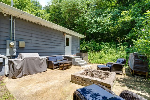 510 Lullwater Road, Chattanooga, TN 37405