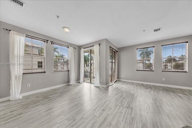 4341 SW 160th Ave 201, Miramar, FL 33027