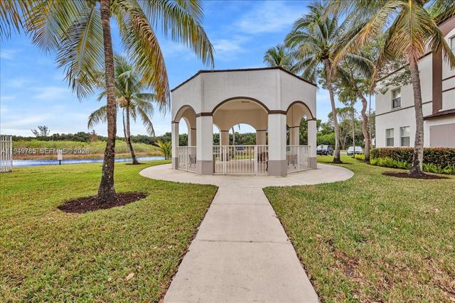 4341 SW 160th Ave 201, Miramar, FL 33027