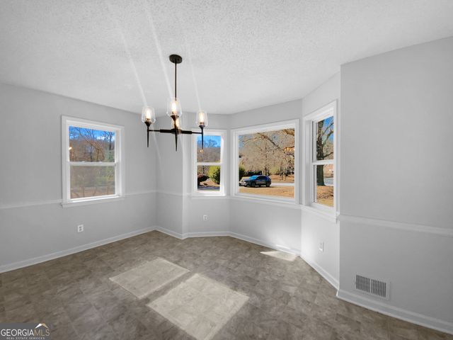 180 Antebellum Way, Fayetteville, GA 30215